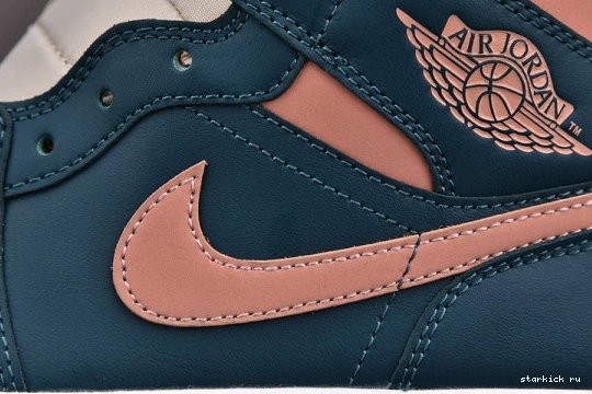 1 (W) Teal BQ6472-308 BQ6472-308 Mid Dark Green  Jordan 0423